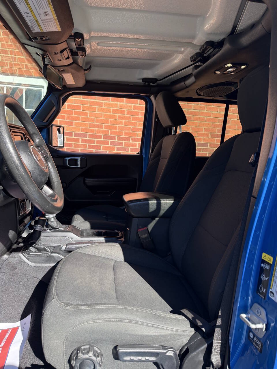 Used 2021 Jeep Gladiator Sport AWD/4WD image 7