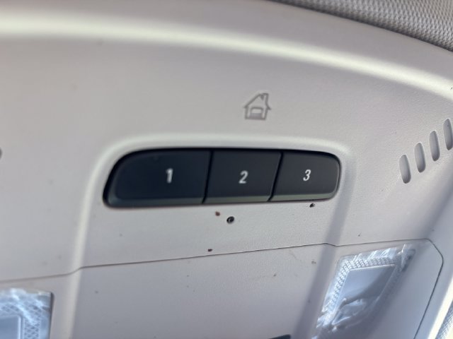 Used 2019 Chevrolet Traverse LT AWD/4WD image 27