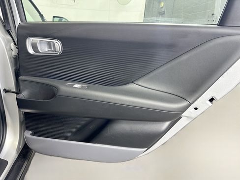 Used 2023 Hyundai Ioniq 6 SEL image 28