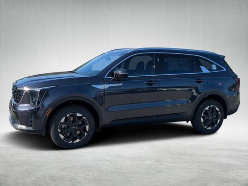 New 2026 Kia Sorento S image 7