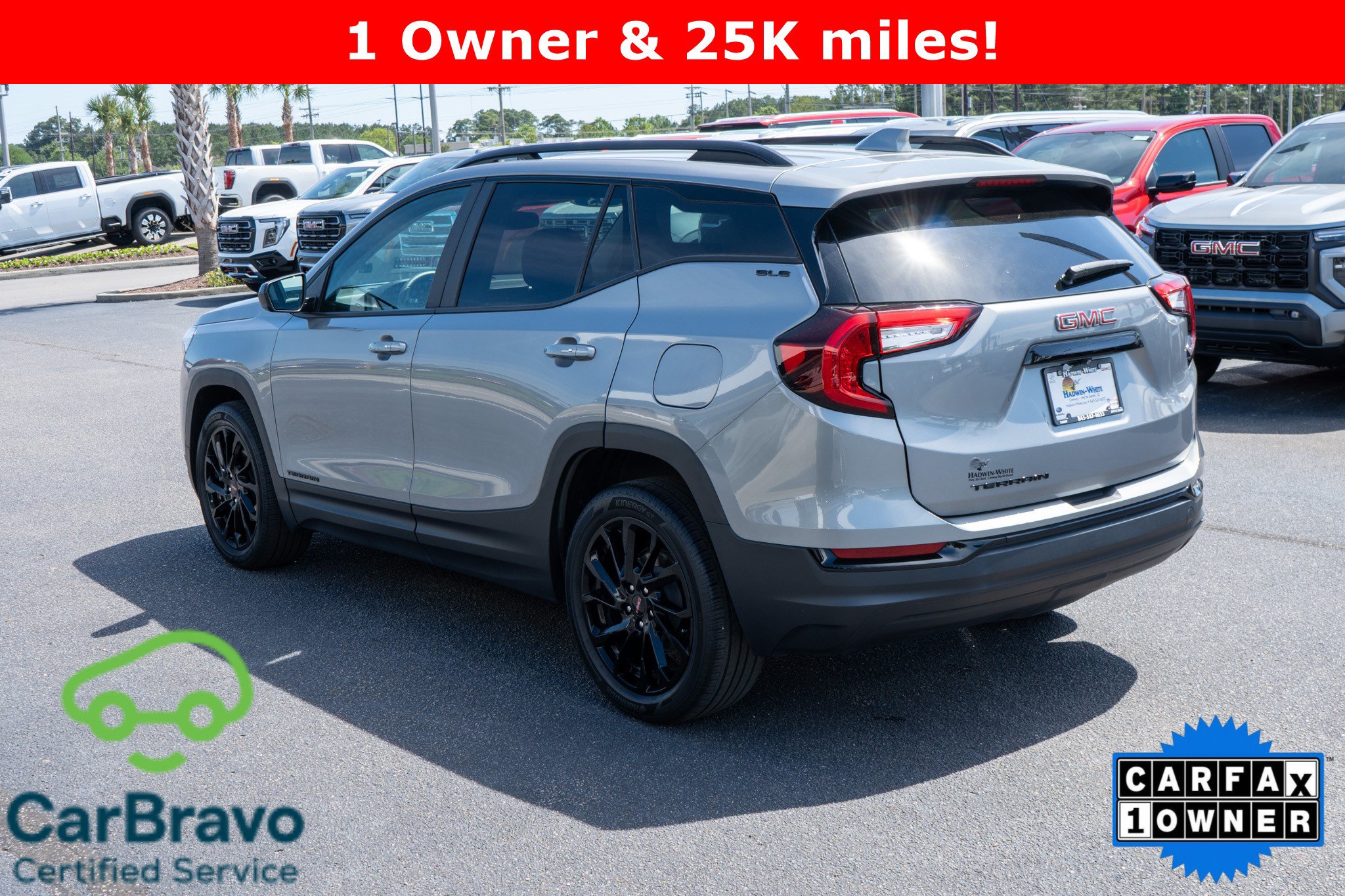 Used 2023 GMC Terrain SLE w/ Driver Convenience Package FWD image 5