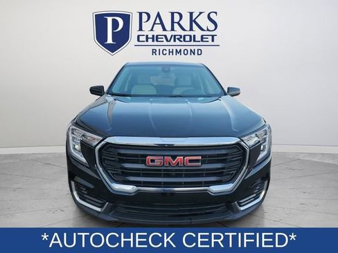 Certified 2024 GMC Terrain SLE image 2