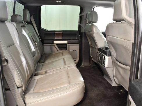Used 2016 Ford F150 Lariat w/ Equipment Group 502A Luxury AWD/4WD image 19