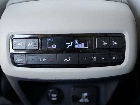Used 2023 Hyundai Palisade Calligraphy AWD/4WD image 23