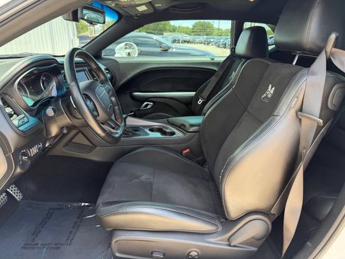 Used 2023 Dodge Challenger R/T Scat Pack RWD image 20