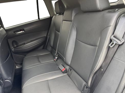 Used 2022 Toyota Corolla Cross XLE w/ Convenience Package FWD image 13