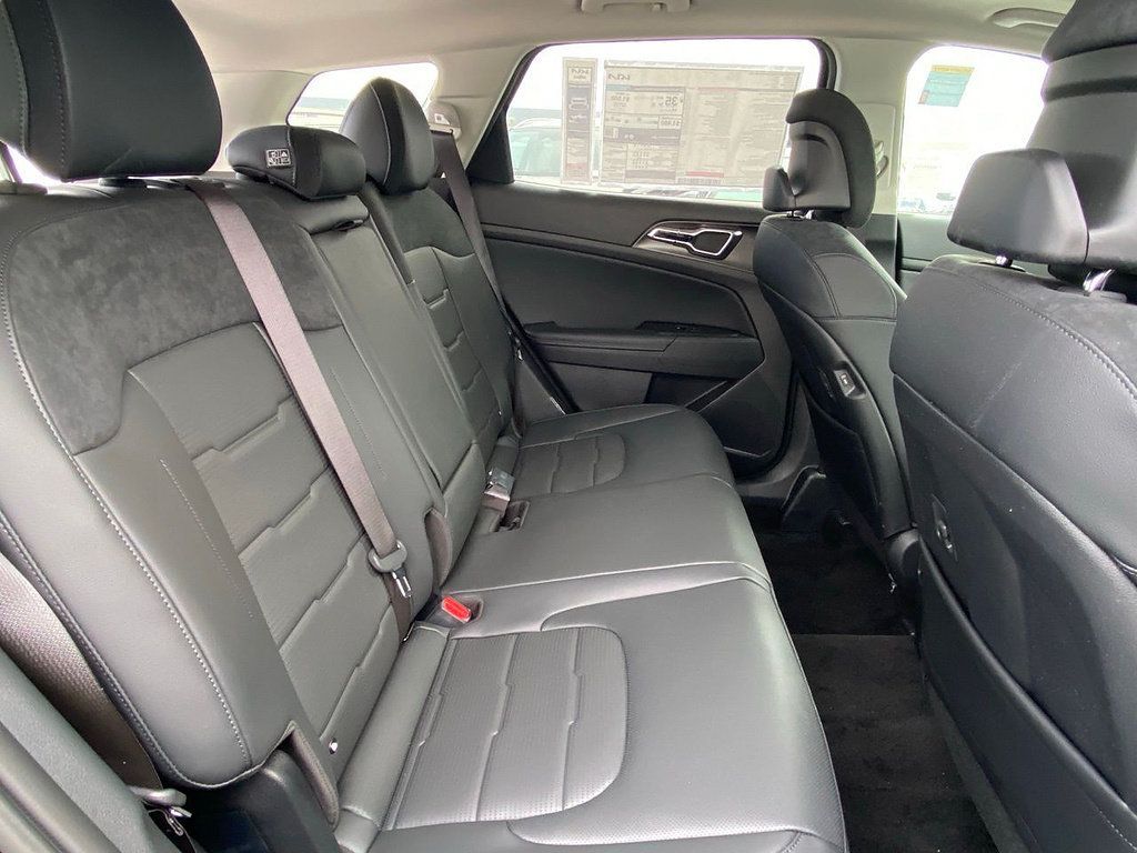 New 2026 Kia Sportage SX Prestige AWD/4WD image 18