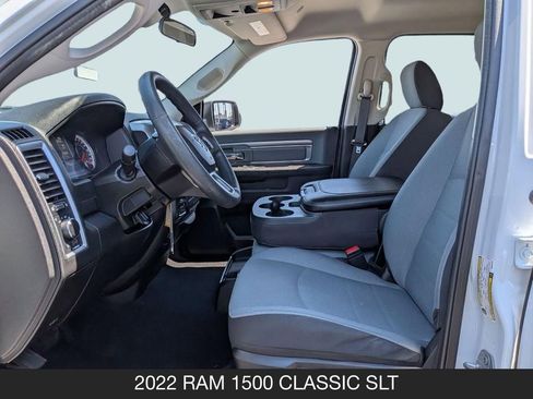 Used 2022 RAM 1500 Classic SLT AWD/4WD image 14
