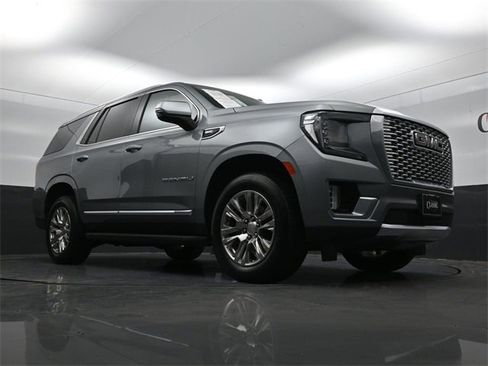 Used 2023 GMC Yukon Denali image 30