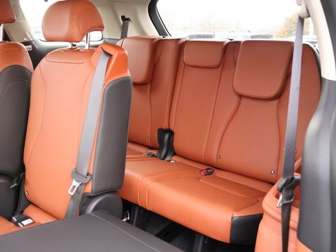 New 2026 Kia Carnival SX image 14