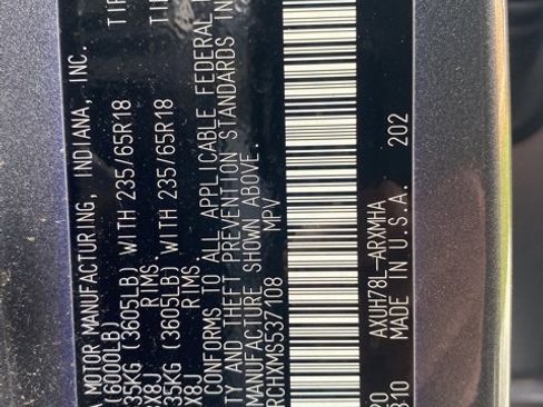 Used 2021 Toyota Highlander XLE image 11