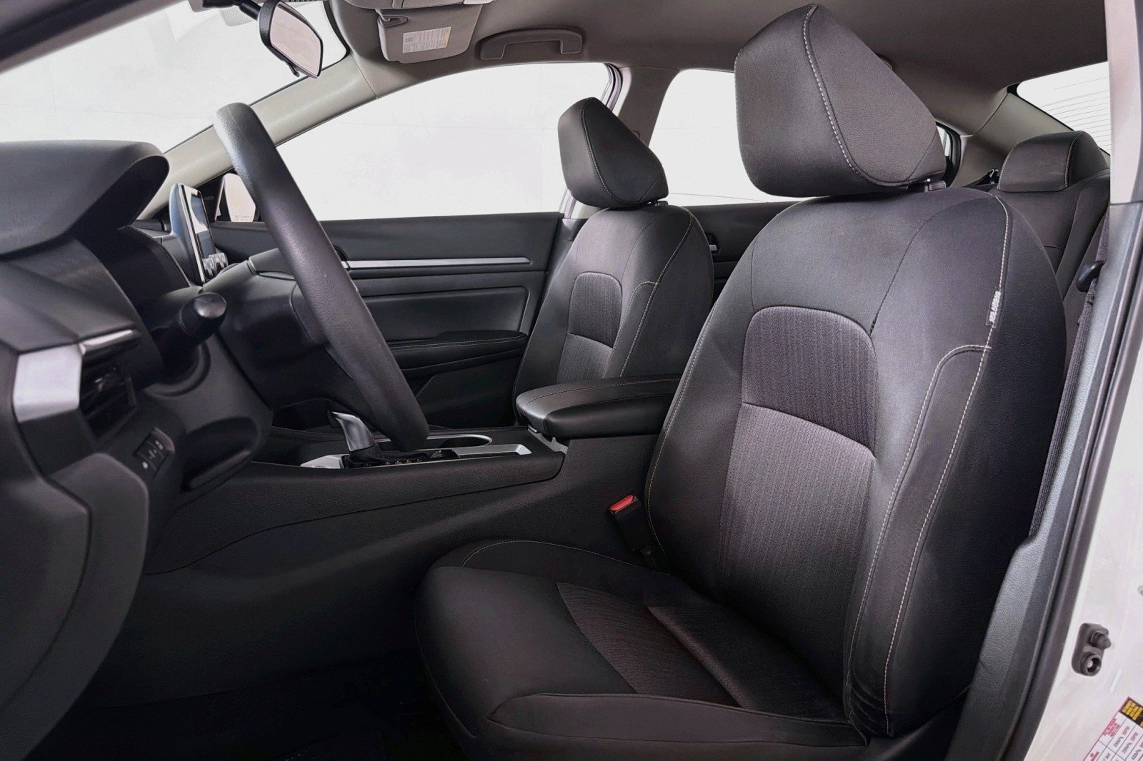 Used 2022 Nissan Altima 2.5 SV FWD image 19
