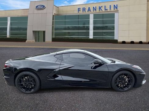 Used 2023 Chevrolet Corvette Stingray Coupe w/ Z51 Performance Package RWD image 8
