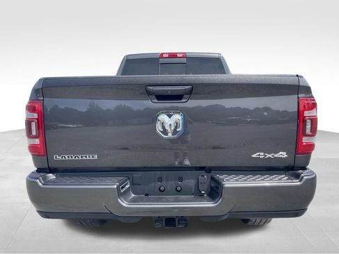 Used 2024 RAM 2500 Laramie w/ Safety Group AWD/4WD image 13