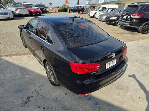 Used 2014 Volkswagen Jetta SE FWD image 13