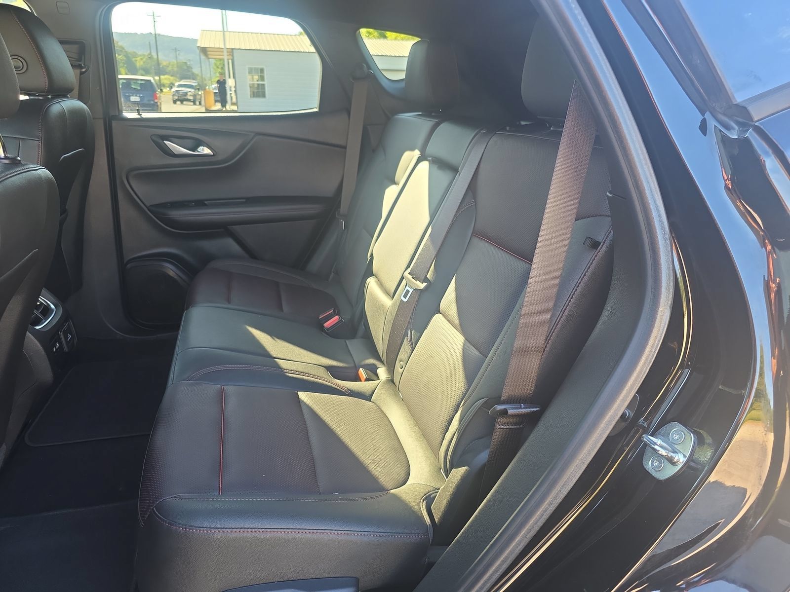 Used 2022 Chevrolet Blazer RS w/ Enhanced Convenience Package FWD image 25