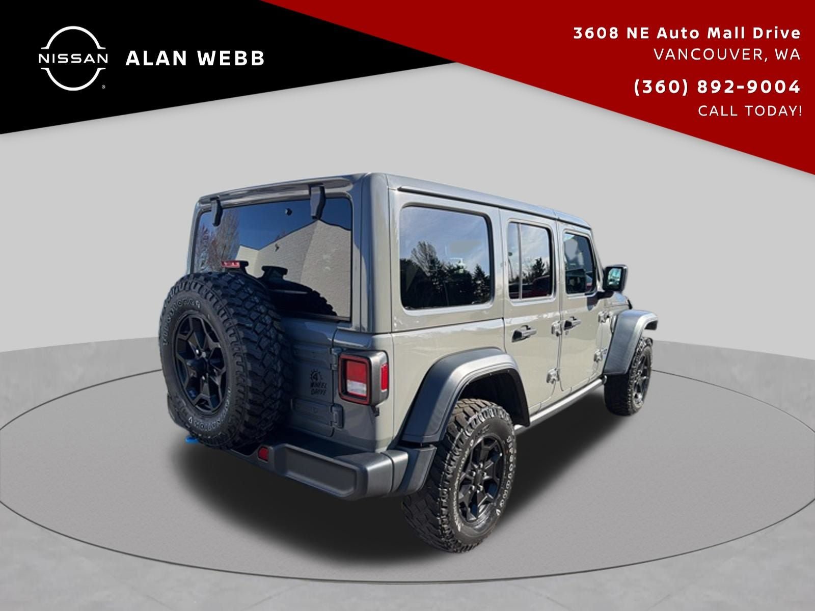 Used 2023 Jeep Wrangler Unlimited w/ Cold Weather Group AWD/4WD image 3