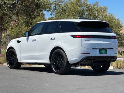 New 2026 Land Rover Range Rover Sport Dynamic SE
