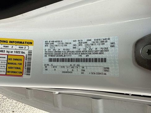 Used 2024 Ford Bronco Black Diamond image 13