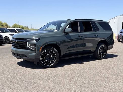 Used 2025 Chevrolet Tahoe RST w/ Comfort Package RWD image 2