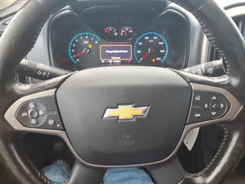 Used 2022 Chevrolet Colorado Z71 AWD/4WD image 21