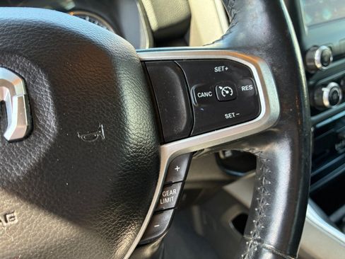 Used 2019 RAM 1500 Big Horn AWD/4WD image 16