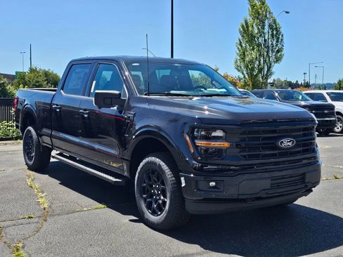 New 2026 Ford F150 XLT w/ Equipment Group 302A MID AWD/4WD image 8