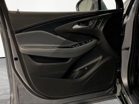 Used 2020 Buick Envision Essence FWD image 19
