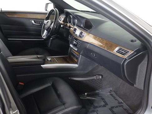 Used 2014 Mercedes-Benz E 350 4MATIC Sedan w/ Premium 1 Package image 24