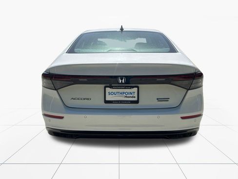 New 2026 Honda Accord Touring image 7