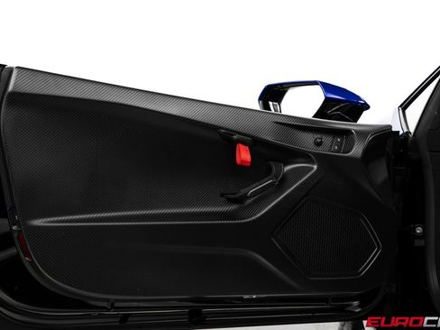 Used 2023 Lamborghini Huracan Tecnica image 27