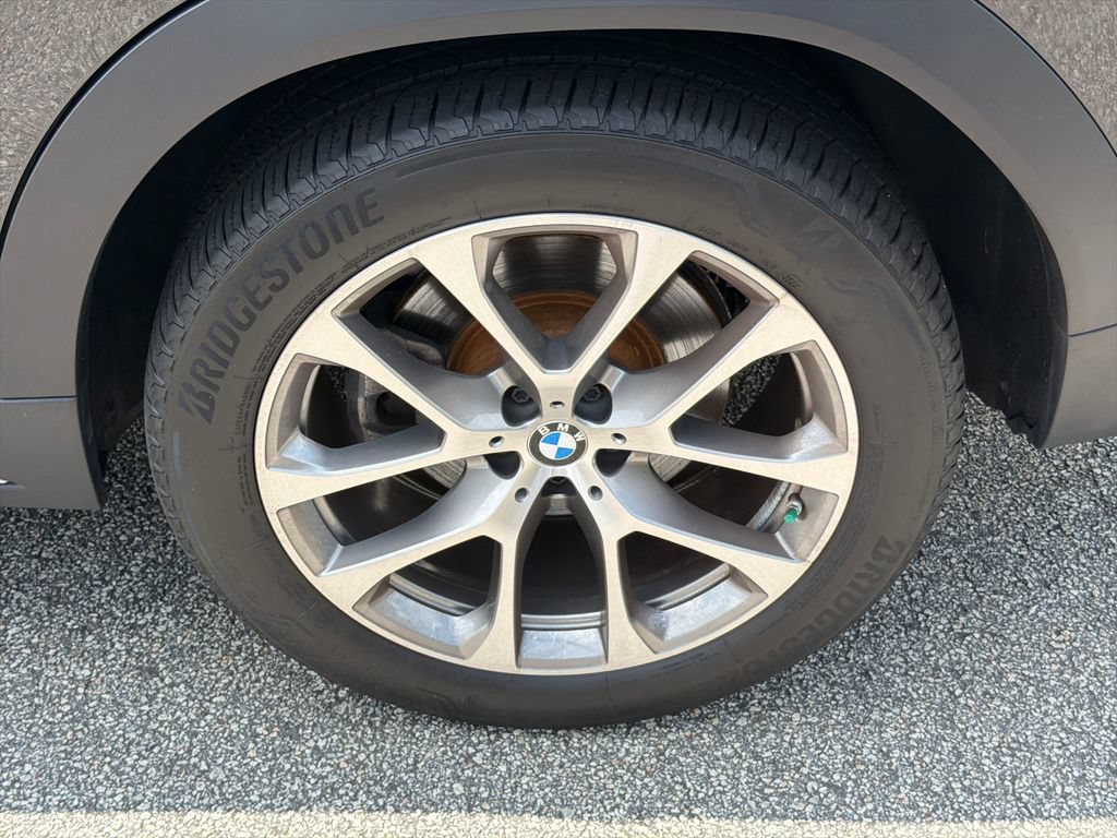 Used 2023 BMW X6 xDrive40i w/ Climate Comfort Package AWD/4WD image 19
