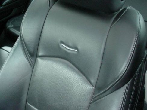 Used 2019 Cadillac CTS Luxury image 24