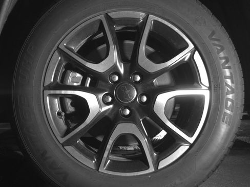 Used 2025 Jeep Compass Trailhawk AWD/4WD image 12