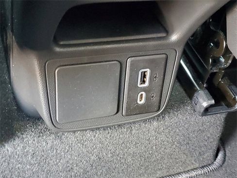 Used 2024 Buick Encore GX Sport Touring w/ Comfort Package image 11