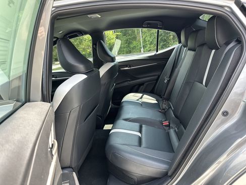 Certified 2025 Toyota Camry SE FWD image 31