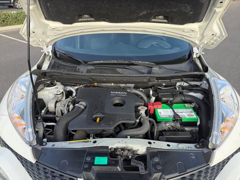 Used 2014 Nissan Juke SV w/ Navigation Package image 20