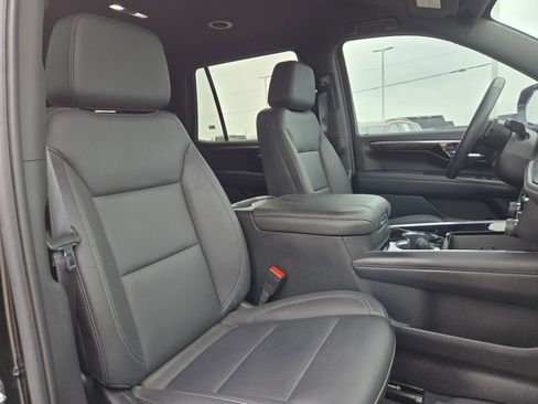 Certified 2025 Chevrolet Tahoe Z71 w/ Comfort Package AWD/4WD image 25