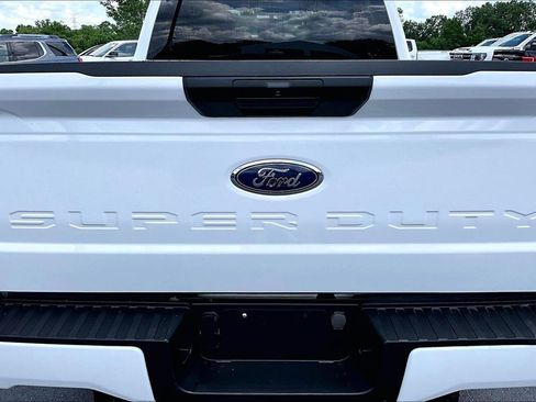 Used 2024 Ford F250 XLT AWD/4WD image 27