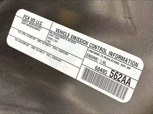 Used 2021 Jeep Grand Cherokee Laredo X image 30