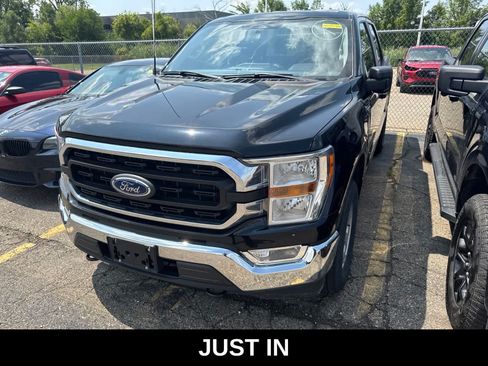 Used 2022 Ford F150 XLT w/ Trailer Tow Package AWD/4WD image 1