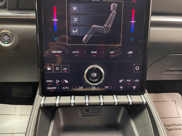 Used 2025 GMC Terrain Elevation w/ Elevation Premium Package FWD image 14
