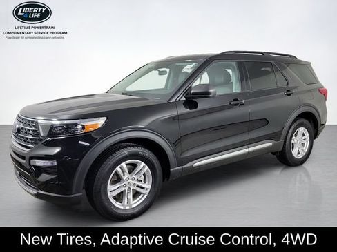 Used 2023 Ford Explorer XLT w/ Equipment Group 202A AWD/4WD image 7