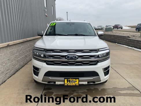 Used 2023 Ford Expedition Max Platinum image 4