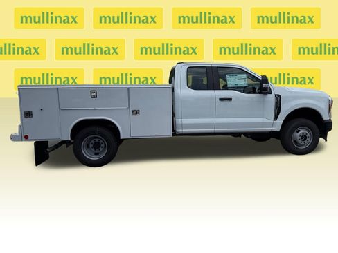 New 2025 Ford F350 XL AWD/4WD image 15