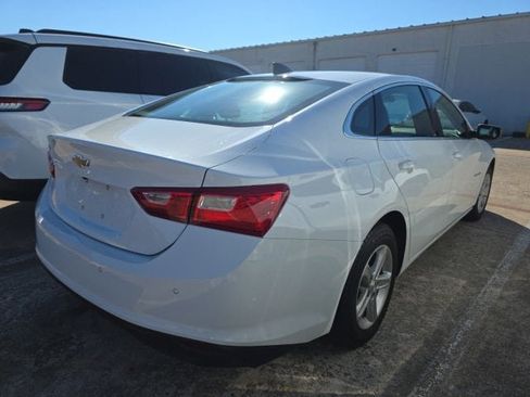 Used 2024 Chevrolet Malibu LS w/ Driver Confidence Package image 7