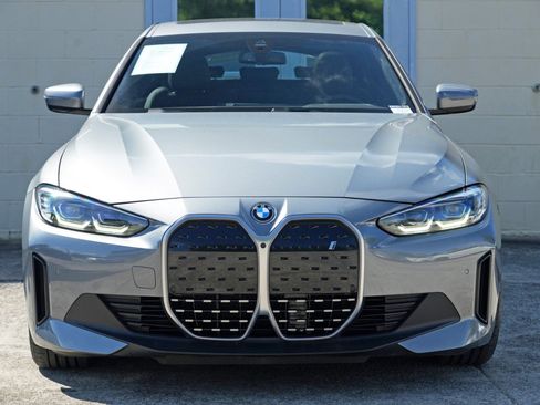 Used 2023 BMW i4 eDrive40 w/ Premium Package RWD image 5