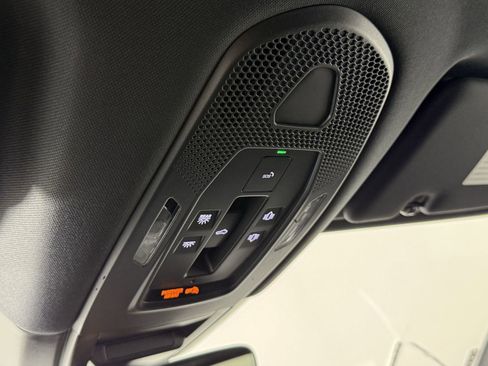 New 2026 Porsche Cayenne image 30