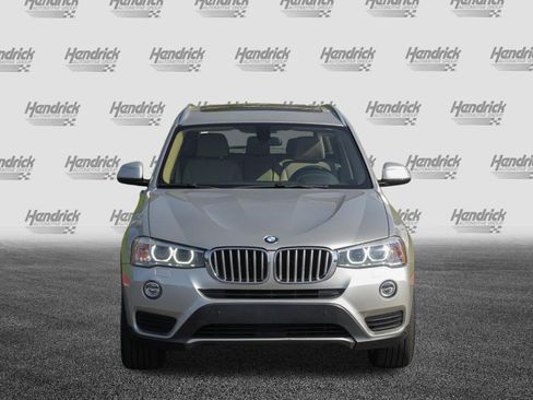 Used 2017 BMW X3 xDrive28i AWD/4WD image 3