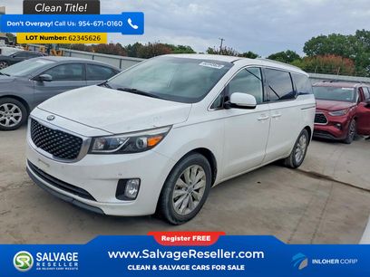 Used 2017 Kia Sedona EX